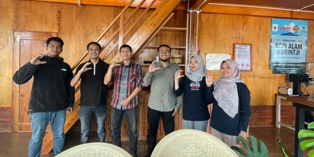Tim BIG bersama tim ALKO Sumatra Kopi