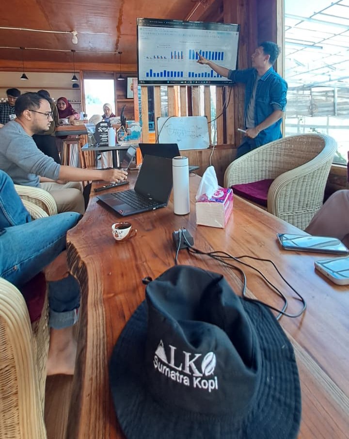 BIG memaparkan hasil riset kualitas beberapa sumber air yang digunakan untuk mencuci kopi